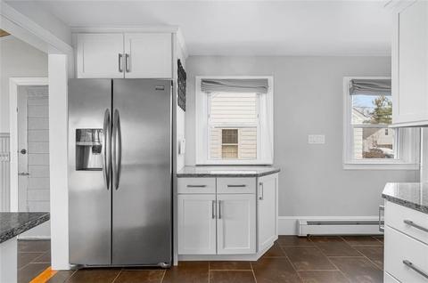 46 Barber Ave, Warwick, RI 02886 photo 19