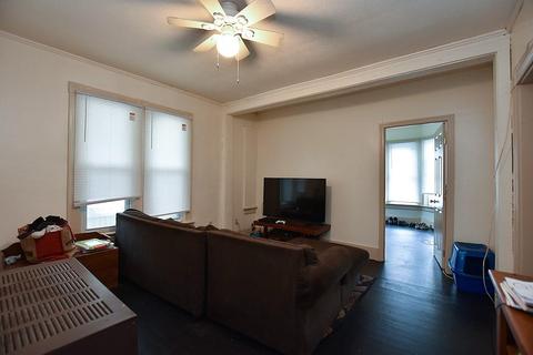 212 Welles St, Woonsocket, RI 02895 photo 3