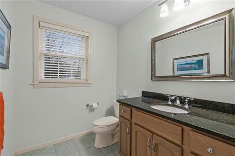 21 Davis Cir, Warwick, RI 02886 photo 33