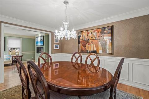 21 Davis Cir, Warwick, RI 02886 photo 10