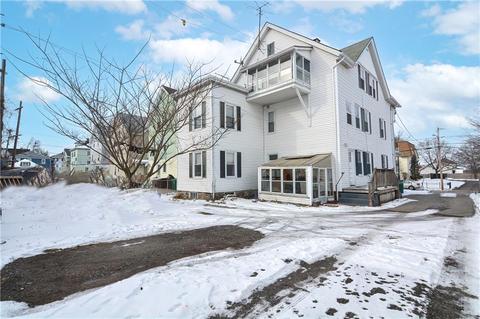 449 Willow St, Woonsocket, RI 02895 photo 2