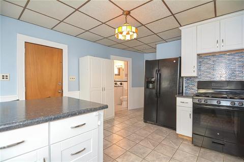 449 Willow St, Woonsocket, RI 02895 photo 15