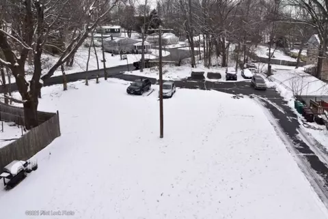 635 Southmain St, Woonsocket, RI 02895 photo 4