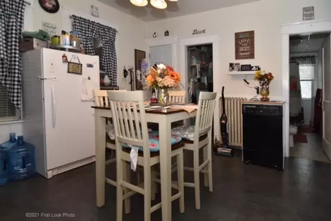 635 Southmain St, Woonsocket, RI 02895 photo 42