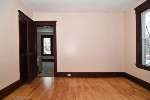 635 Southmain St, Woonsocket, RI 02895 photo 10
