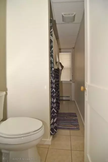 635 Southmain St, Woonsocket, RI 02895 photo 22
