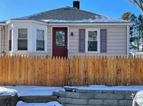 113 Benbridge Ave, Warwick, RI 02888 photo 2
