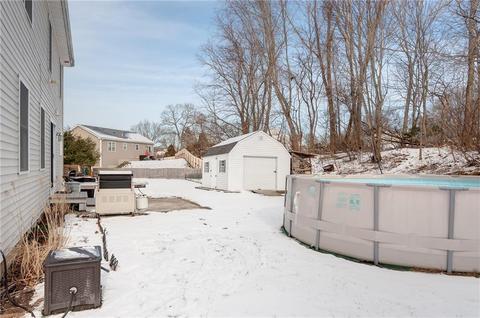 30 Danielle Dr, Woonsocket, RI 02895 photo 24