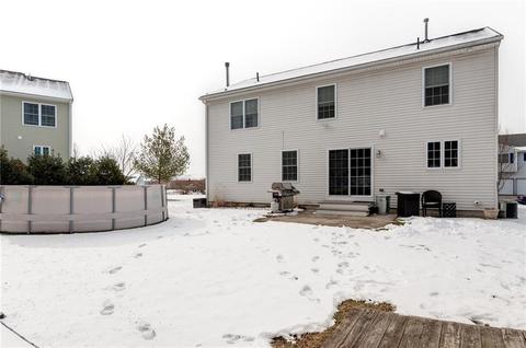 30 Danielle Dr, Woonsocket, RI 02895 photo 25