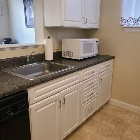 90 Mill St #101, Woonsocket, RI 02895 photo 4