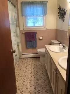 11 Tero Dr, Coventry, RI 02816 photo 8