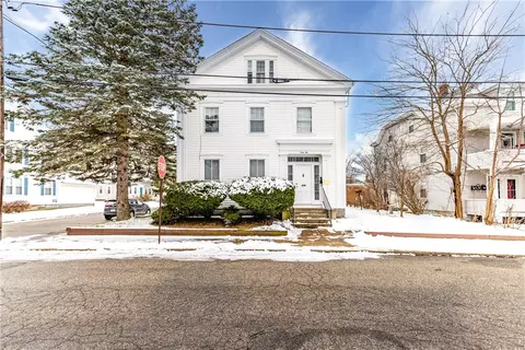 45 Ballou St, Woonsocket, RI 02895 photo 1