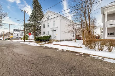 45 Ballou St, Woonsocket, RI 02895 photo 2
