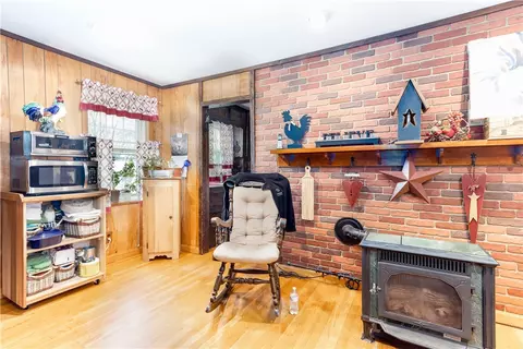 45 Ballou St, Woonsocket, RI 02895 photo 6