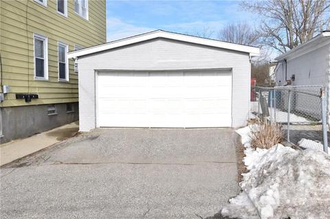 299 State St, Bristol, RI 02809 photo 2