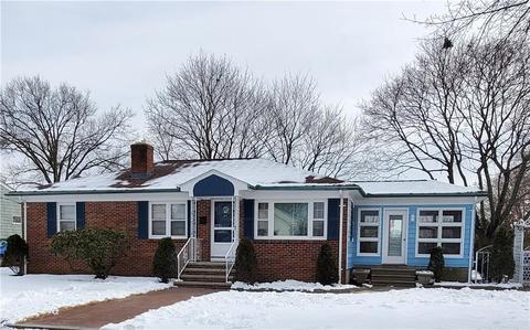 50 Macgregor St, Providence, RI 02904