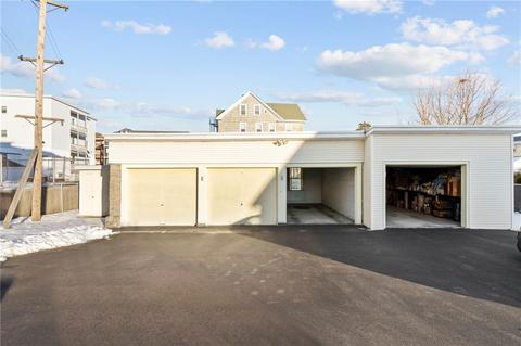 79 Hebert Ave, Woonsocket, RI 02895 photo 4