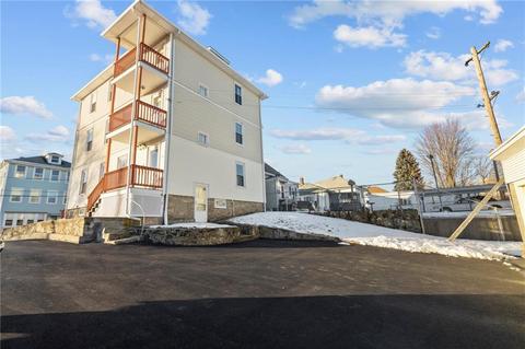 79 Hebert Ave, Woonsocket, RI 02895 photo 7