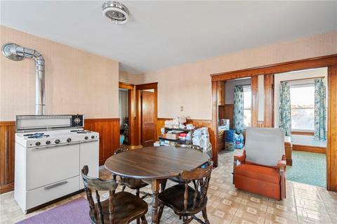 79 Hebert Ave, Woonsocket, RI 02895 photo 32