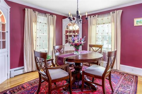 76 Chapmans Ave, Warwick, RI 02886 photo 8