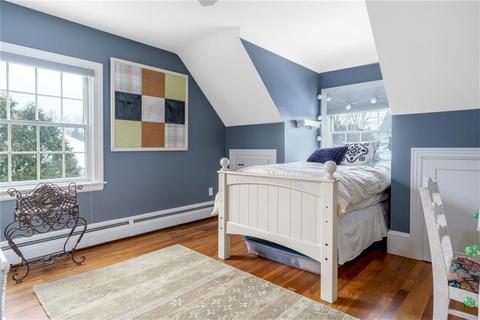 76 Chapmans Ave, Warwick, RI 02886 photo 15