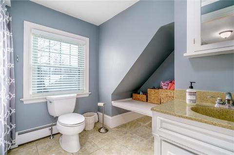 76 Chapmans Ave, Warwick, RI 02886 photo 17