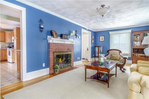 76 Chapmans Ave, Warwick, RI 02886 photo 6