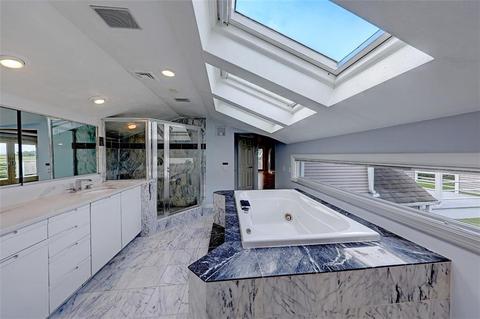 16 Oyster Pt, Warren, RI 02885 photo 21