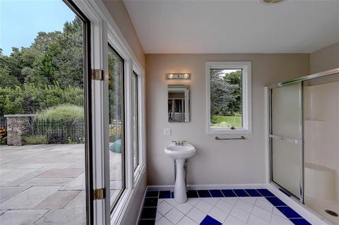 16 Oyster Pt, Warren, RI 02885 photo 32