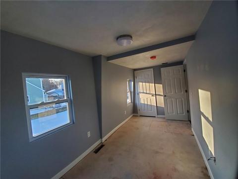 88 Read Ave, Coventry, RI 02816 photo 10