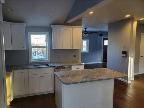 88 Read Ave, Coventry, RI 02816 photo 2