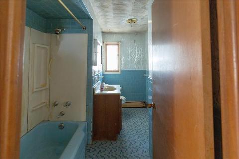 61 Gregory Rd, Framingham, MA 01701 photo 11