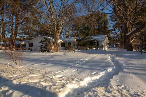 61 Gregory Rd, Framingham, MA 01701 photo 14