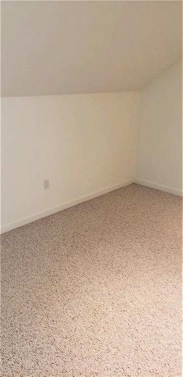 8 Fox Run Rd, Blackstone, MA 01504 photo 20