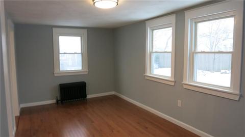 16 Powhatan St, Warwick, RI 02889 photo 11