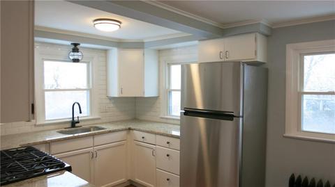 16 Powhatan St, Warwick, RI 02889 photo 7