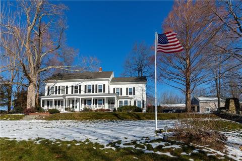 1301 Centerville Rd, Warwick, RI 02886 photo 1