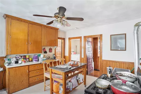 185 Adams St, Woonsocket, RI 02895 photo 9