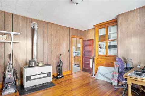 185 Adams St, Woonsocket, RI 02895 photo 6