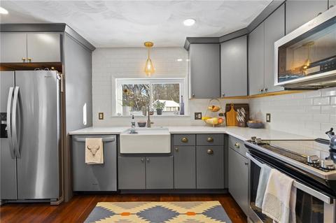 350 Diamond Hill Rd, Warwick, RI 02886 photo 9