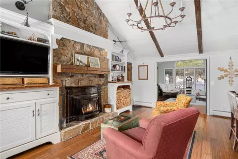 20 Locust Valley Rd, Exeter, RI 02822 photo 10