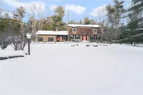 20 Locust Valley Rd, Exeter, RI 02822 photo 2