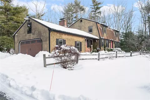 20 Locust Valley Rd, Exeter, RI 02822 photo 3