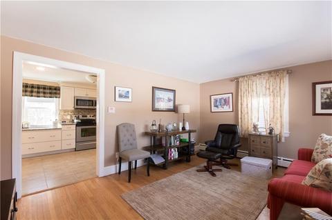 15 Central St, Warwick, RI 02886 photo 17