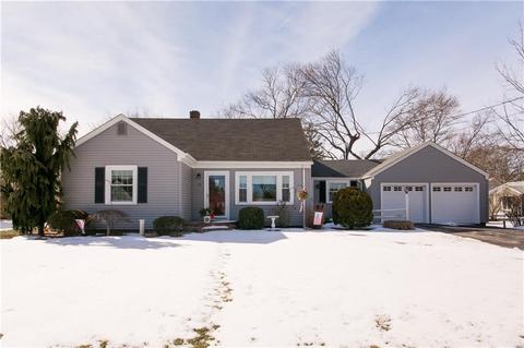 15 Central St, Warwick, RI 02886 photo 1