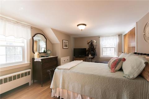 15 Central St, Warwick, RI 02886 photo 36