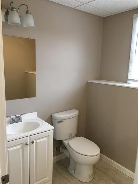 15 State St, Warwick, RI 02889 photo 12