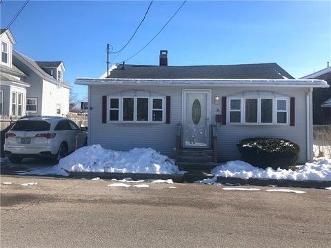 36 Powhatan St, Warwick, RI 02889 photo 1