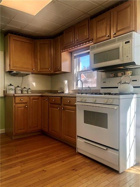 36 Powhatan St, Warwick, RI 02889 photo 7