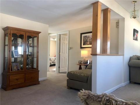 36 Powhatan St, Warwick, RI 02889 photo 6